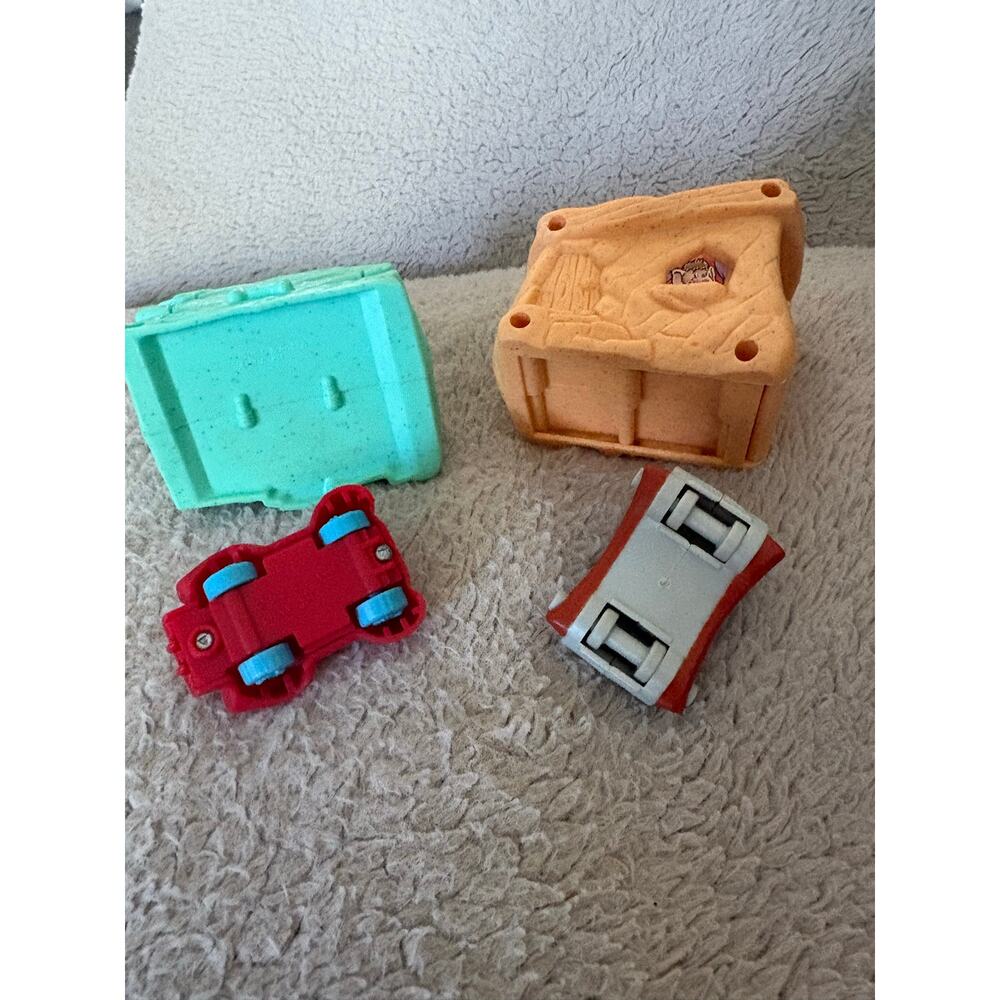 Vintage 1993 McDonalds Flinstones The Movie Fred Wilma Car House Set of 2 - Picture 7 of 8